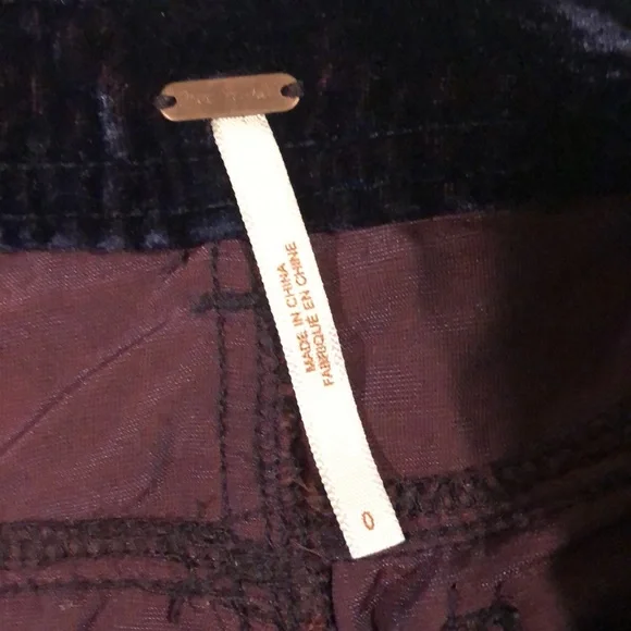 Free People crushed velvet embroidered shorts - Picture 4 of 4